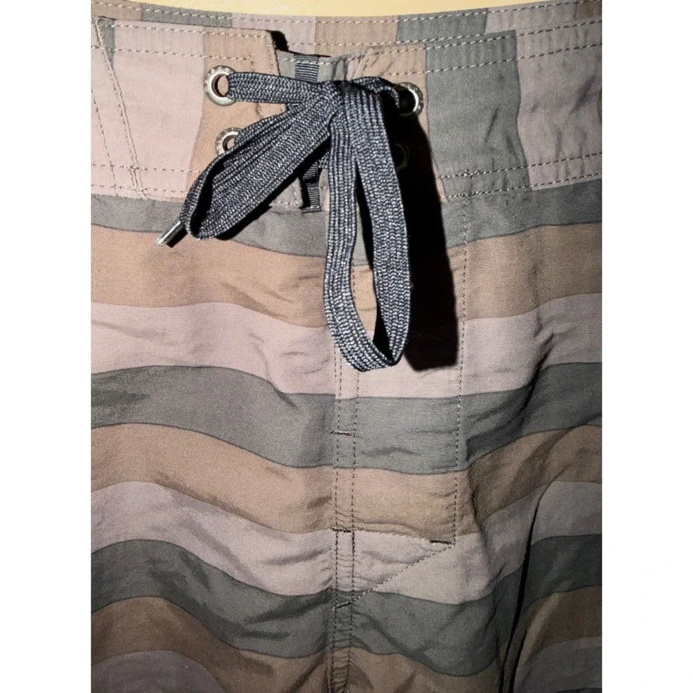 Patagonia Board Shorts Mens 34 Black Grey Striped Swim Trunks Surf Zipper Pocket